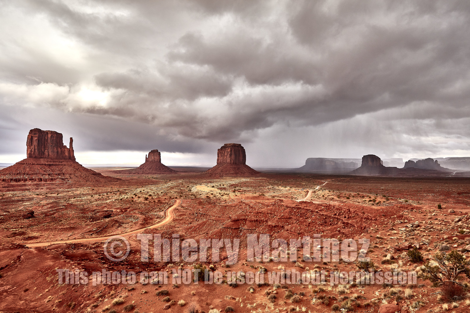 THM-18_055431-MONUMENT VALLEY