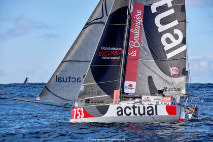 23_22201   © Thierry Martinez. LES SABLES D'OLONNE, 85 - FRANCE 25 septembre 2023.Départ MINI TRANSAT 2023. Départ du Dimanche 24 septembre retardé au Lundi 25 Sept .Les Sables d’Olonne (FRA)    Santa Cruz de la Palma ( Canaries)    St François ( Guadeloupe): 4050 NM.