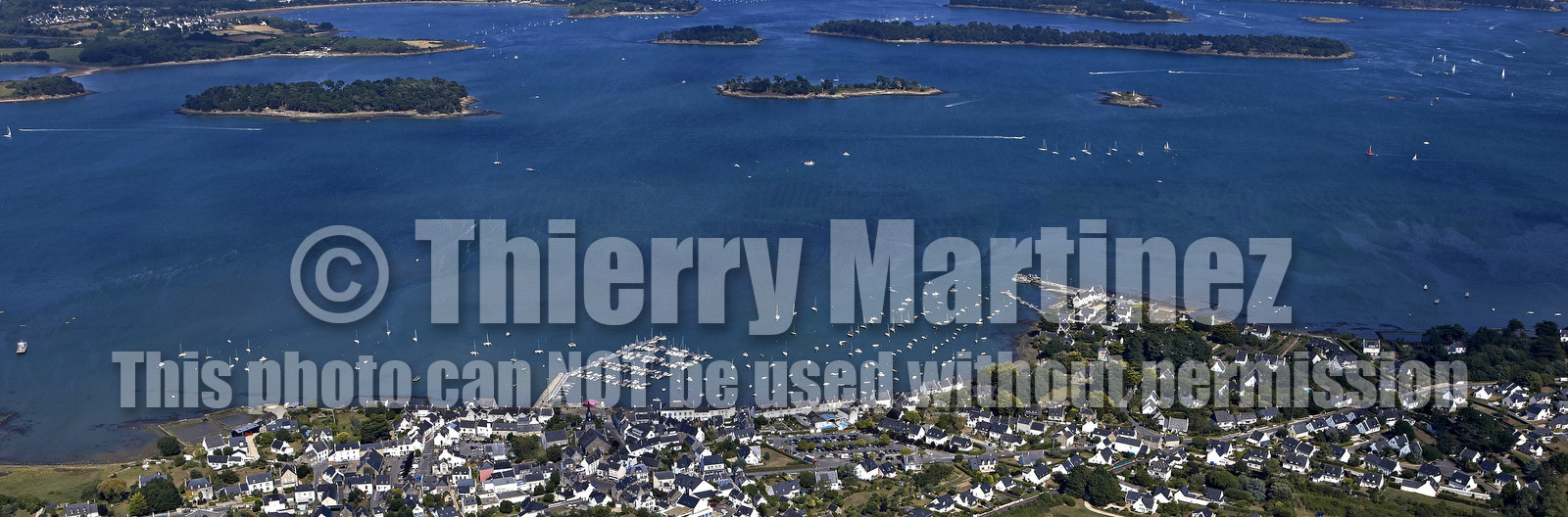 Vue aérienne de LOCMARIAQUER