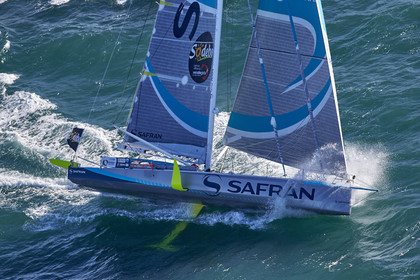 THM-16_80990_VendeeGlobeStart