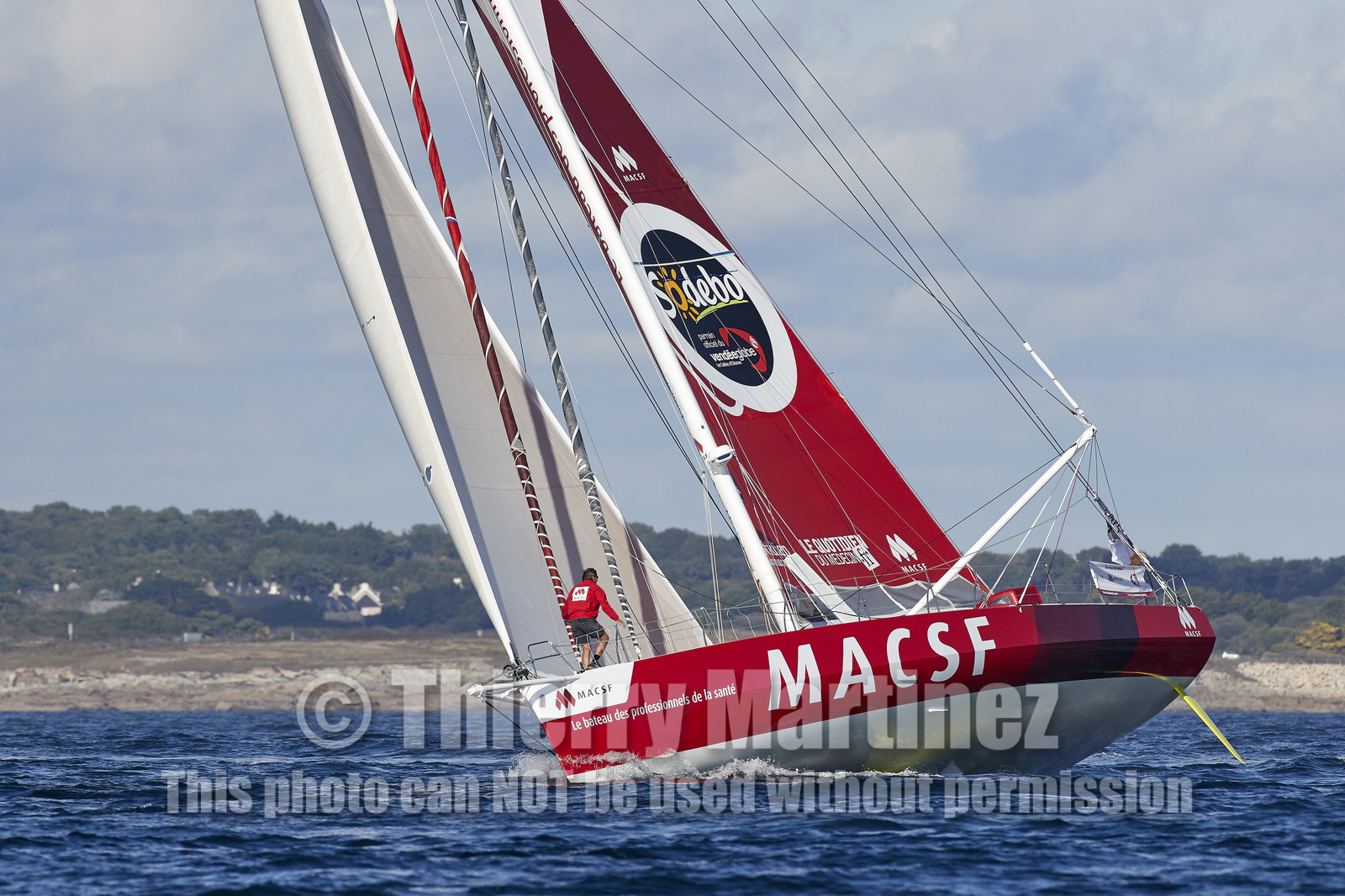 THM-15_63161_AZIMUT2016