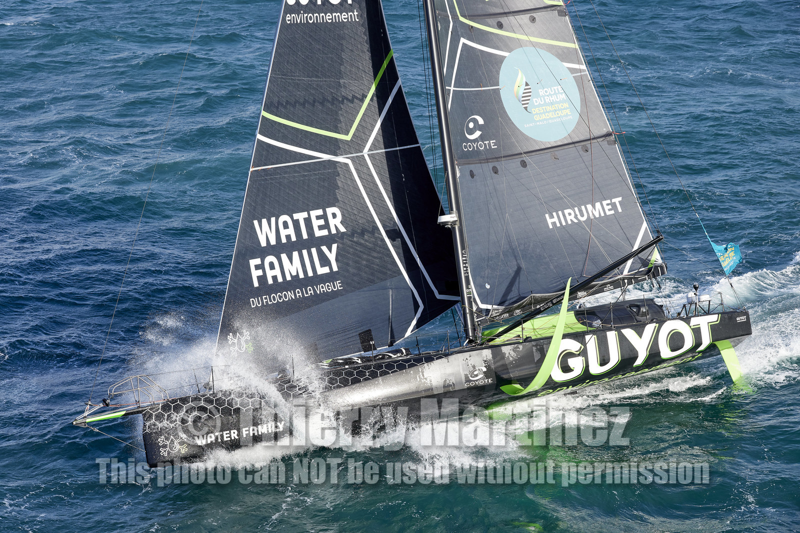 22_39668   © Thierry Martinez.DINARD, FRANCE. 9 Novembre  2022Départ de la 12éme ROUTE DU RHUM, transatlantique course à la voile en solitaire de St Malo(FRA)  à Pointe à Pitre (FRA-Guadeloupe) 3.543 milles nautiques.