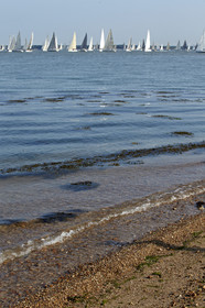 2014 JP Morgan Asset Management Round the Island Race .