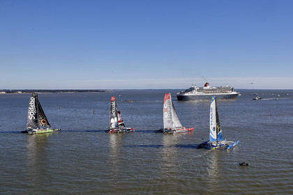 THM_17_046085_THE_BRIDGE-Start