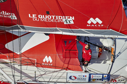 THM-16_81746_VendeeGlobeStart