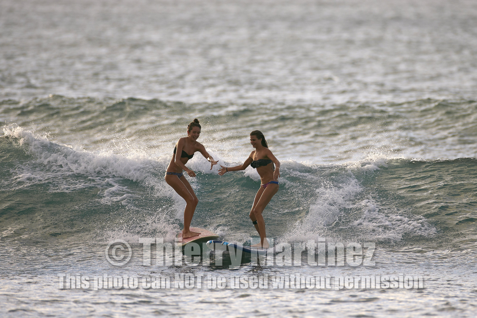 SURF AT SUNSET BEACH (North Shore - Oahu Island - Hawaii-USA)