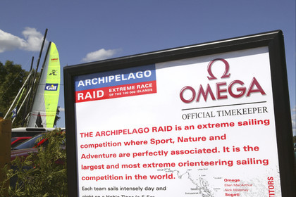 03_3147D © Th.Martinez,STOCKHOLM SWEDEN, 7 07 03-Archipelago Raid (2003)