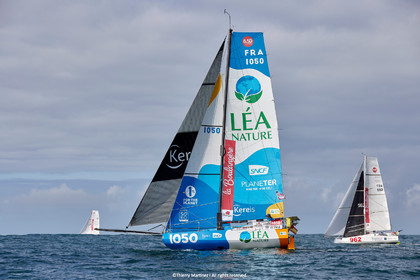 23_22149   © Thierry Martinez. LES SABLES D'OLONNE, 85 - FRANCE 25 septembre 2023.Départ MINI TRANSAT 2023. Départ du Dimanche 24 septembre retardé au Lundi 25 Sept .Les Sables d’Olonne (FRA)    Santa Cruz de la Palma ( Canaries)    St François ( Guadeloupe): 4050 NM.