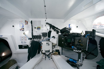 2012 13 VENDEE GLOBE. François Gabart (FRA) MACIF  Winner .