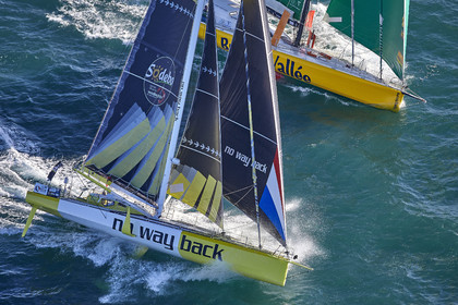 THM-16_81175_VendeeGlobeStart