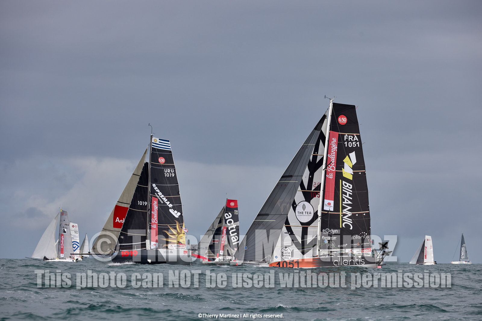 23_22009   © Thierry Martinez. LES SABLES D'OLONNE, 85 - FRANCE 25 septembre 2023.Départ MINI TRANSAT 2023. Départ du Dimanche 24 septembre retardé au Lundi 25 Sept .Les Sables d’Olonne (FRA)    Santa Cruz de la Palma ( Canaries)    St François ( Guadeloupe): 4050 NM.
