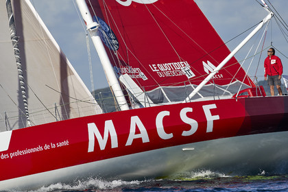 THM-15_63254_AZIMUT2016