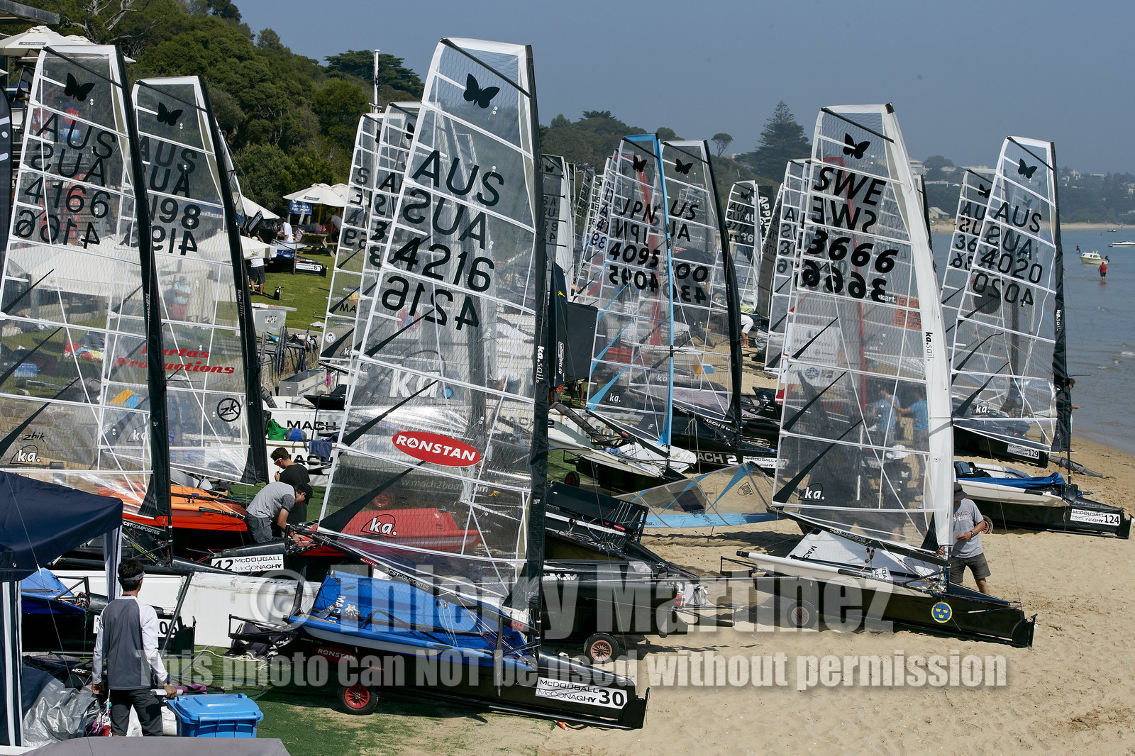 2015 McDougall + McConaghy Moth Worlds. Sorrento - VIC AUSTRALIA  . 6 16 January 2015. Organize by Sorrento Sailing Couta Boat Club.