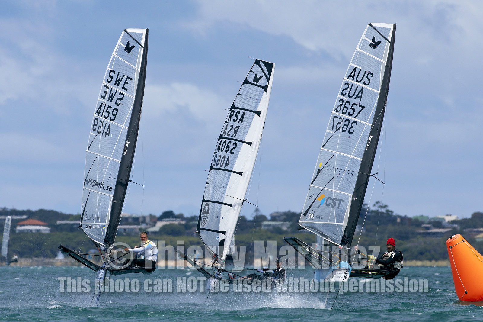 2015 McDougall + McConaghy Moth Worlds. Sorrento - VIC AUSTRALIA  . 6 16 January 2015. Organize by Sorrento Sailing Couta Boat Club.