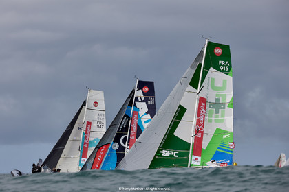 23_21988   © Thierry Martinez. LES SABLES D'OLONNE, 85 - FRANCE 25 septembre 2023.Départ MINI TRANSAT 2023. Départ du Dimanche 24 septembre retardé au Lundi 25 Sept .Les Sables d’Olonne (FRA)    Santa Cruz de la Palma ( Canaries)    St François ( Guadeloupe): 4050 NM.