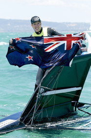 2015 McDougall + McConaghy Moth Worlds. Sorrento - VIC AUSTRALIA  . 6 16 January 2015. Organize by Sorrento Sailing Couta Boat Club.