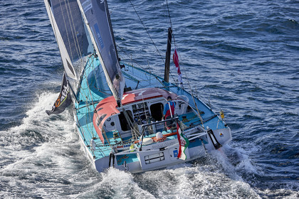 THM-16_82419_VendeeGlobeStart