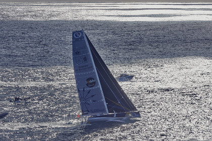 THM-16_82268_VendeeGlobeStart