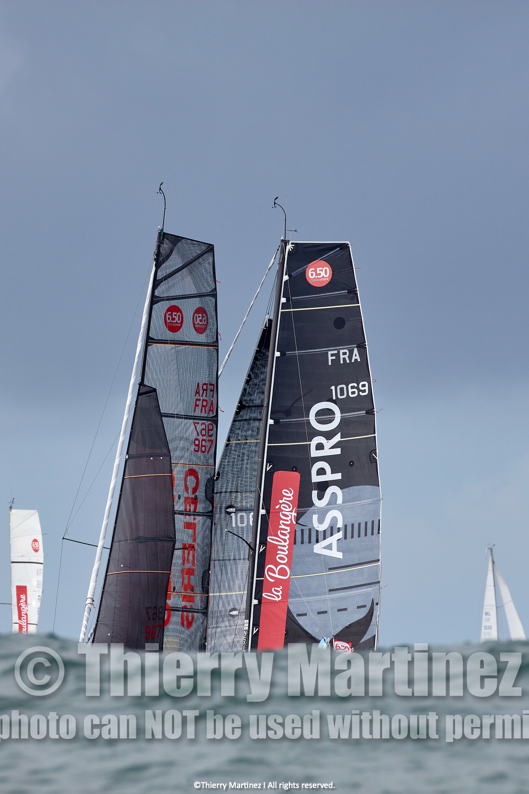 23_22360   © Thierry Martinez. LES SABLES D'OLONNE, 85 - FRANCE 25 septembre 2023.Départ MINI TRANSAT 2023. Départ du Dimanche 24 septembre retardé au Lundi 25 Sept .Les Sables d’Olonne (FRA)    Santa Cruz de la Palma ( Canaries)    St François ( Guadeloupe): 4050 NM.
